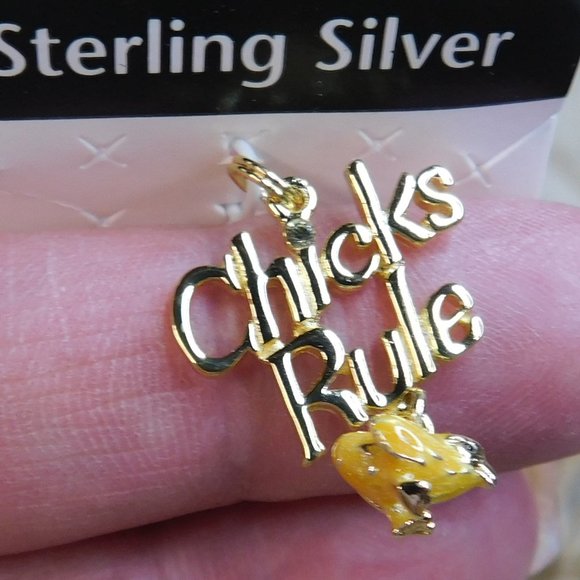 STERLING SILVER~"CHICKS RULE" PENDANT WITH HANGING ENAMELED CHICK~1" - Picture 4 of 7
